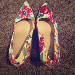Size 11 Fun Floral Heels